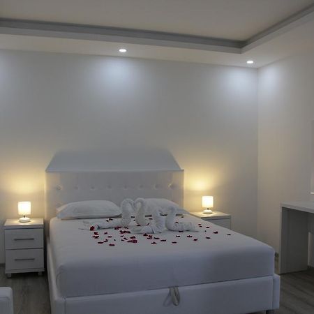 Apartments California أولتْسي المظهر الخارجي الصورة
