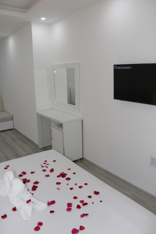 Apartments California أولتْسي المظهر الخارجي الصورة